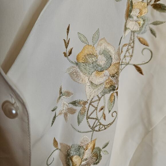 Liz Baker Size 16 Vintage Blouse Embroidered Floral Pearl Classy White - Picture 3 of 10